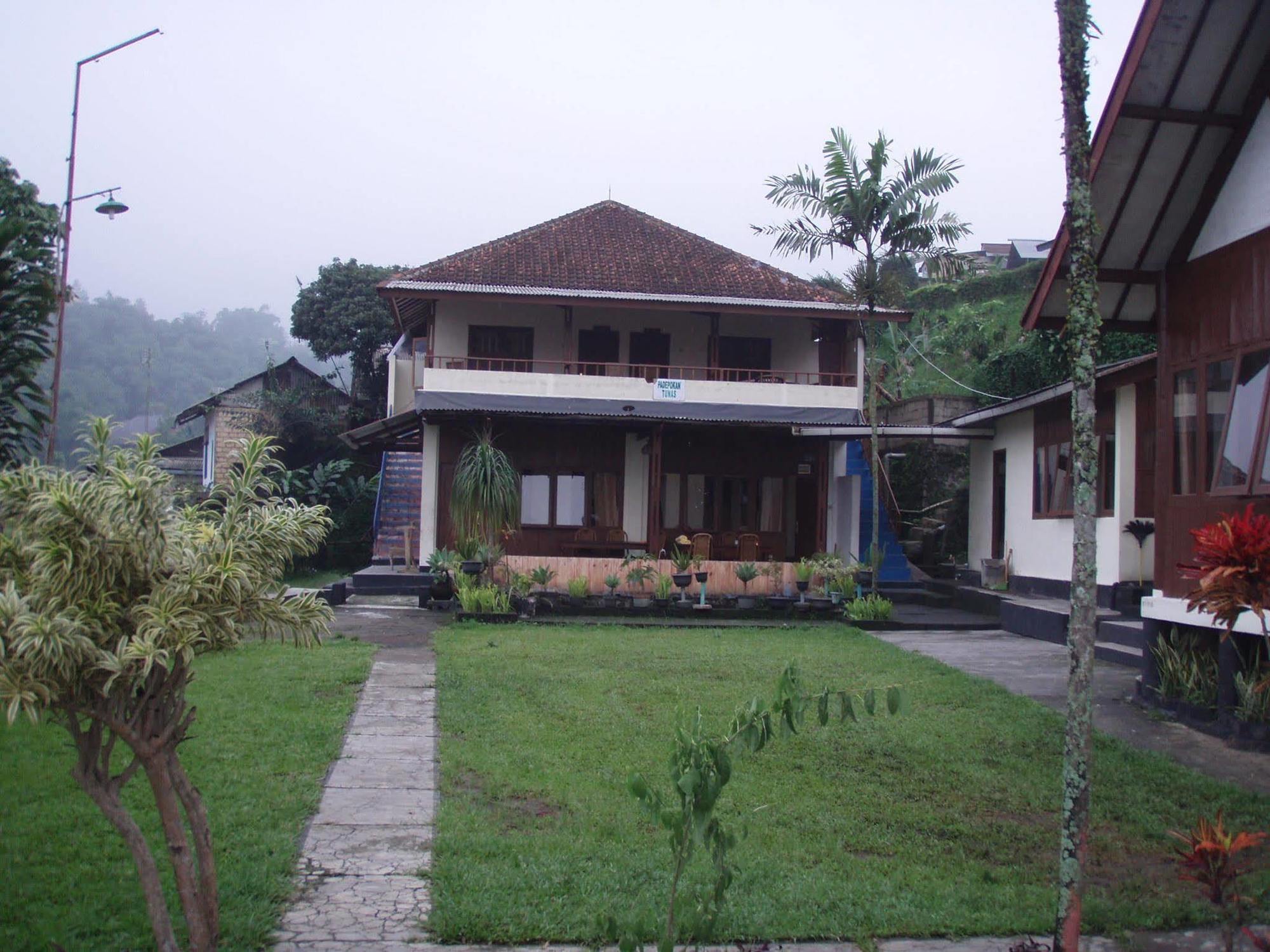 Villa Tunas Alam Mutiara Пунчак Экстерьер фото